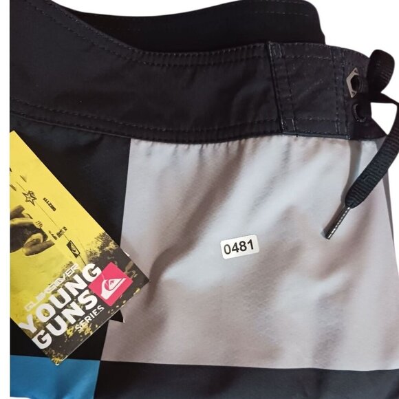 Quiksilver Young Guns Mens Swim Trunks Boardshorts Plaid Multicolor Size 34 - Picture 5 of 13